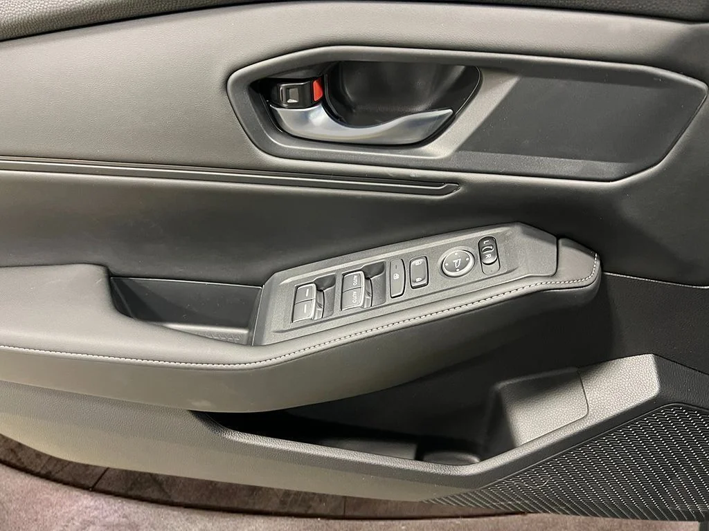 2025 Honda Accord Hybrid Sport - Photo 15