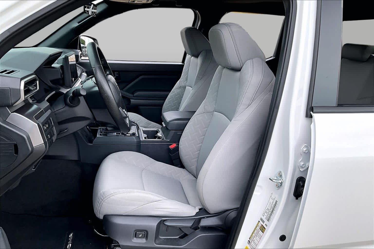 Certified Used 2025 Ice Cap Toyota SR5 image 8