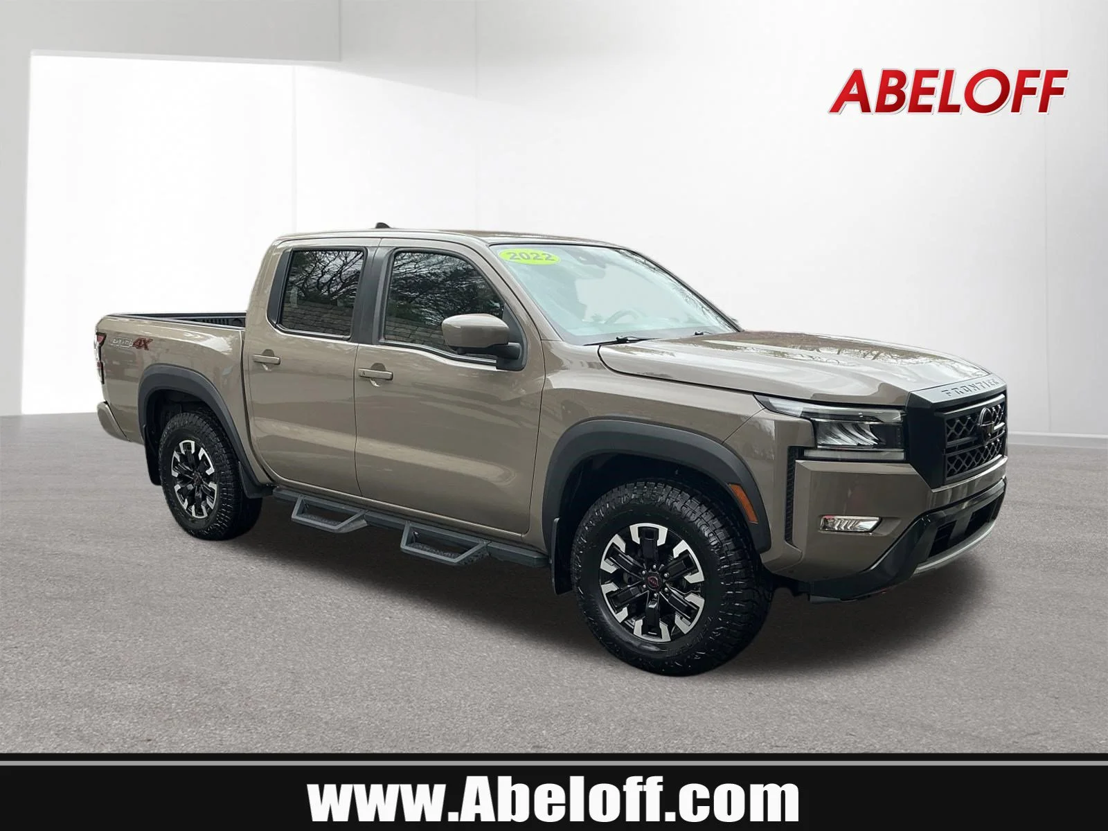 2022 Nissan Frontier PRO-4X Crew Cab 4X4's photo