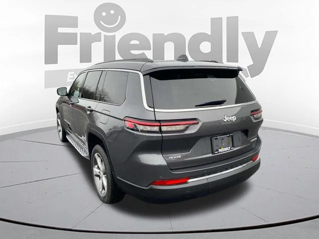 Used 2025 Gray Jeep Limited image 7
