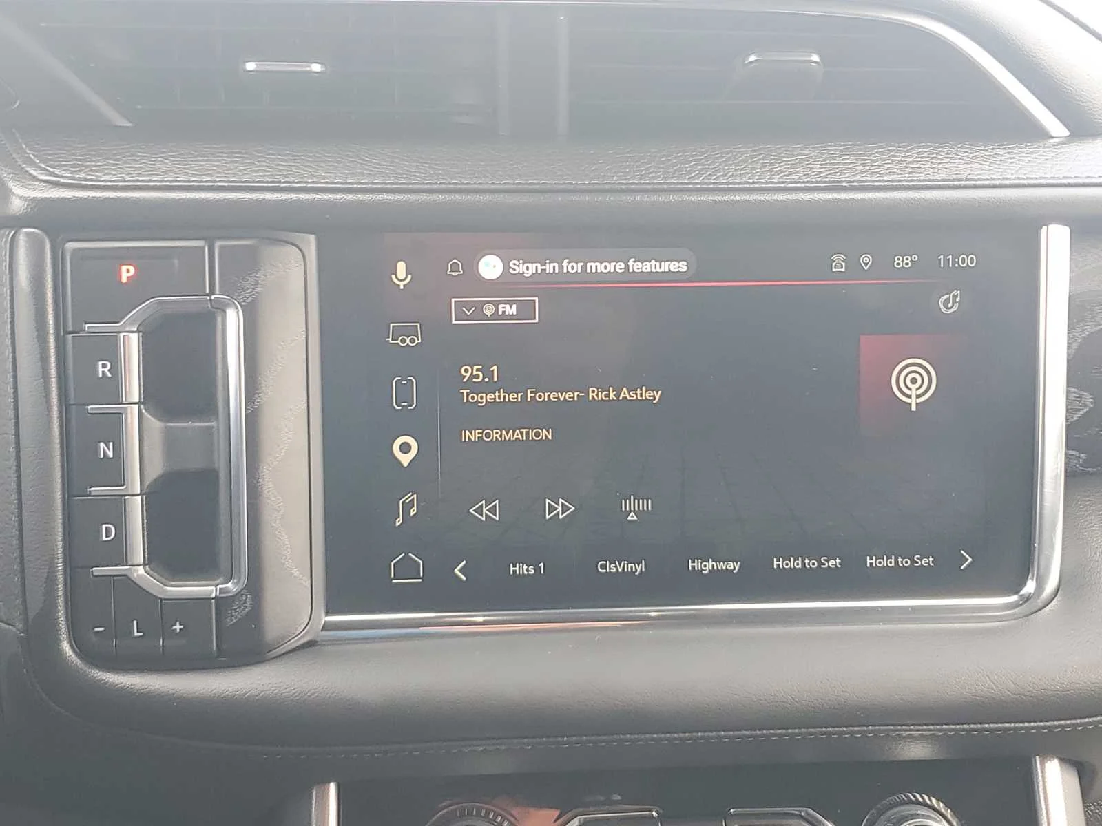 Used 2023 TITANIUM RUSH METALLIC GMC Denali image 17