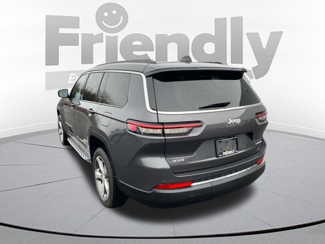Used 2025 Gray Jeep Limited image 7