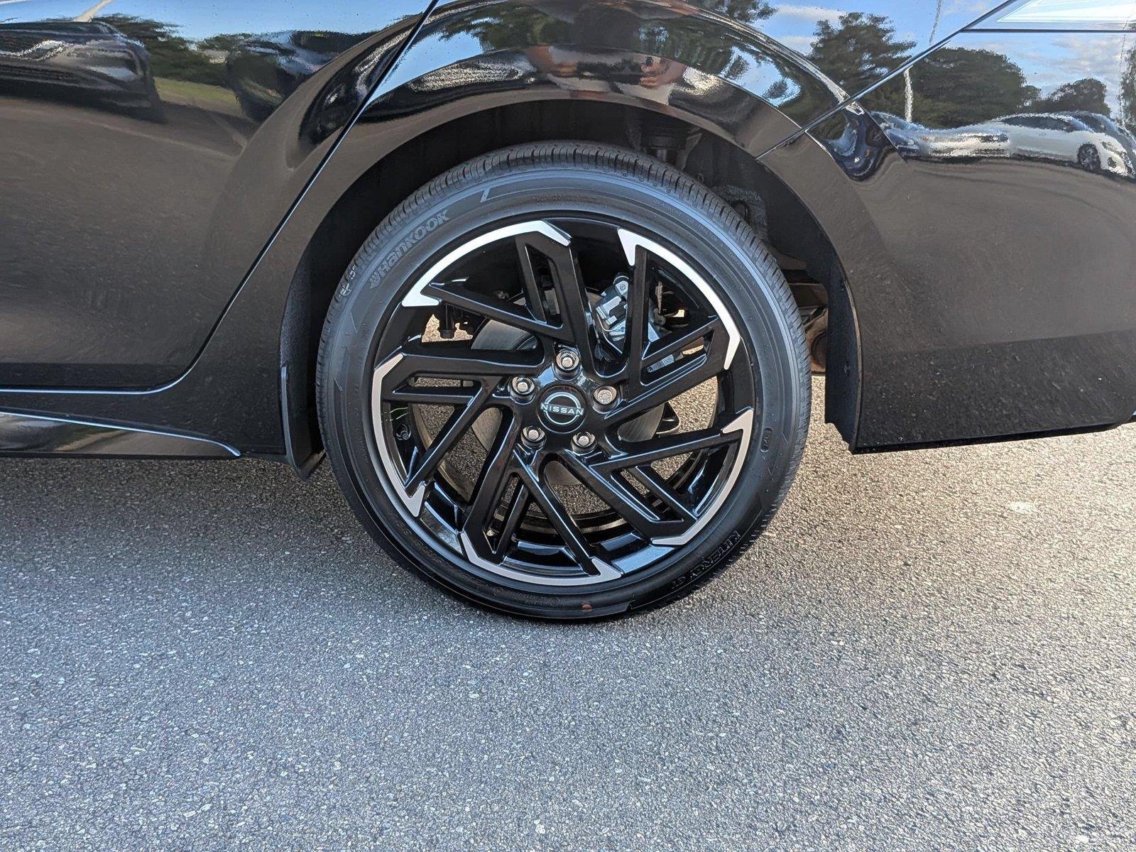New 2027 Super Black Nissan SR image 11