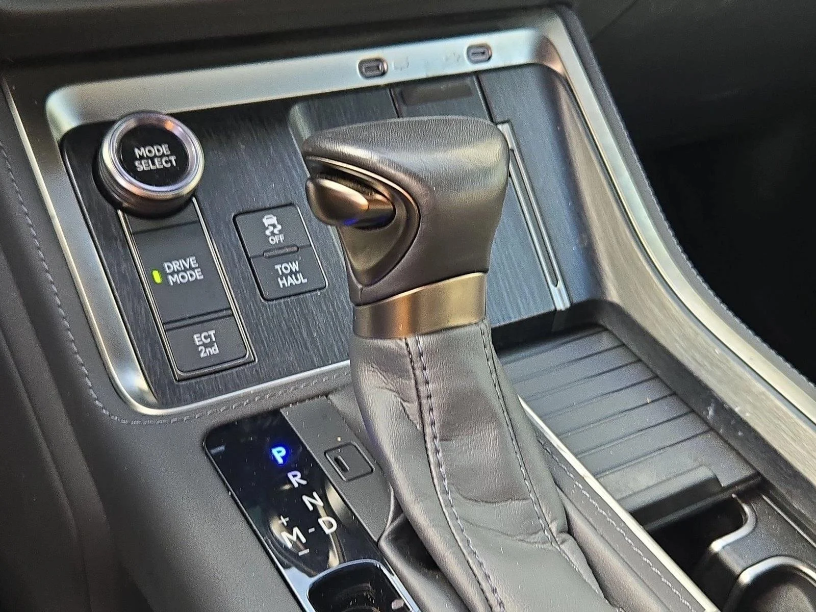 Certified Used 2024 Incognito Lexus GX 550 Premium+ image 11