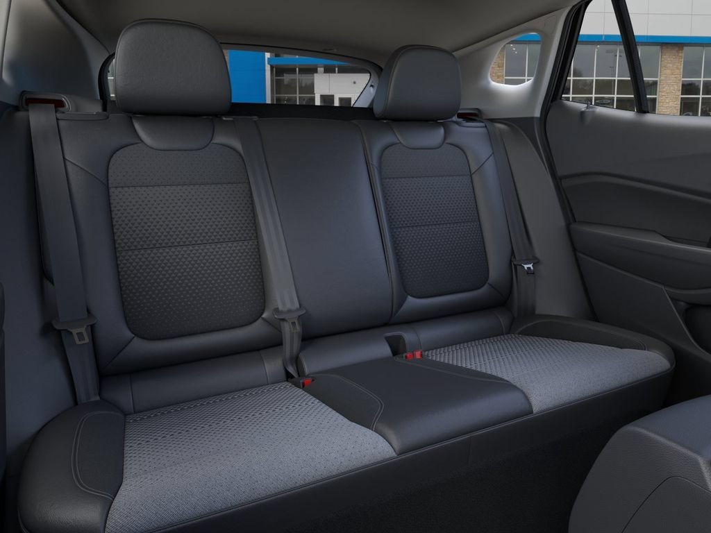 2026 Chevrolet Trax LT - Photo 17