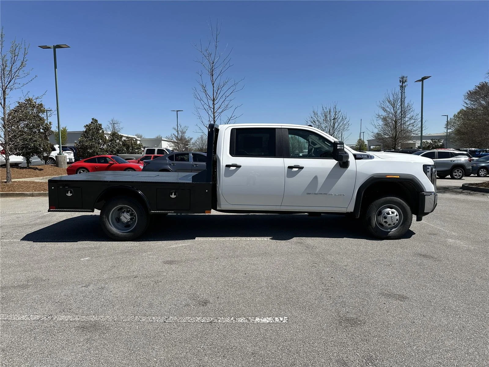 New 2025 Summit White GMC Pro image 8