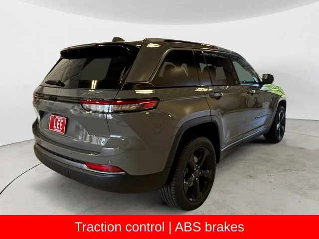 New 2027 Gray Jeep Limited image 5