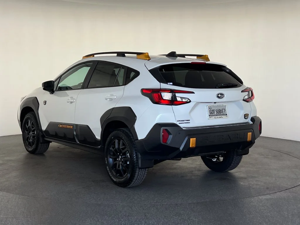 New 2026 CRYSTAL WHITE PEARL Subaru Wilderness image 7