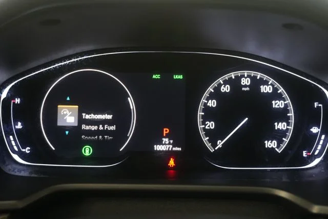 Used 2019 Radiant Red Metallic Honda Touring 2.0T image 11