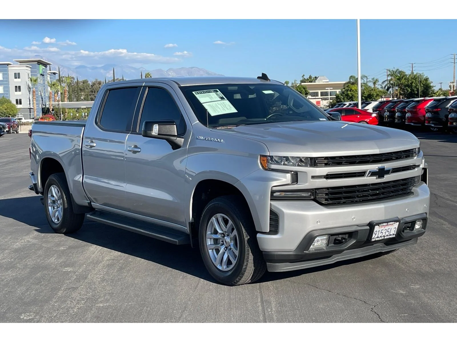 Used 2022 Silver Ice Metallic Chevrolet RST image 8
