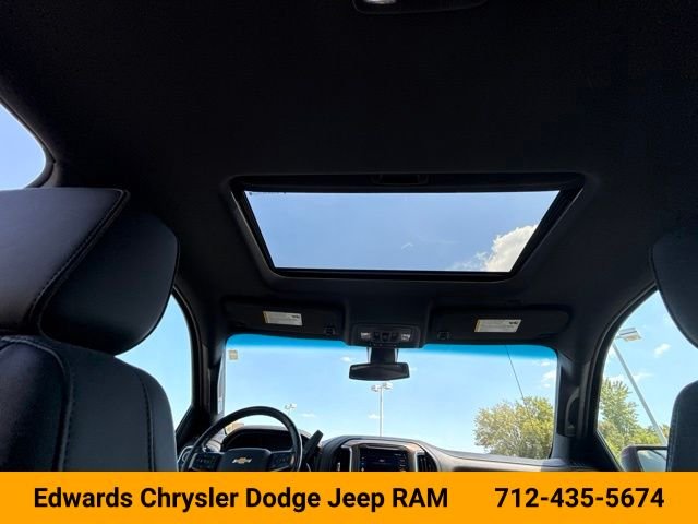 Used 2019 Red Chevrolet High Country image 24