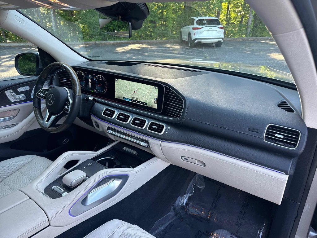 Used 2023  Mercedes-Benz GLS 450 image 27