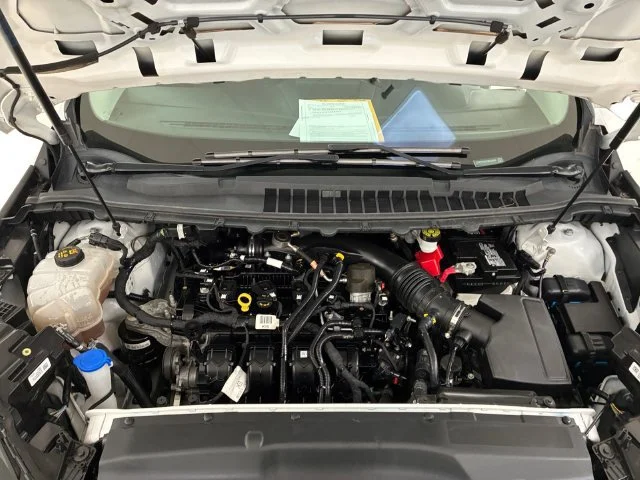 Certified Used 2022 White Ford SE image 11