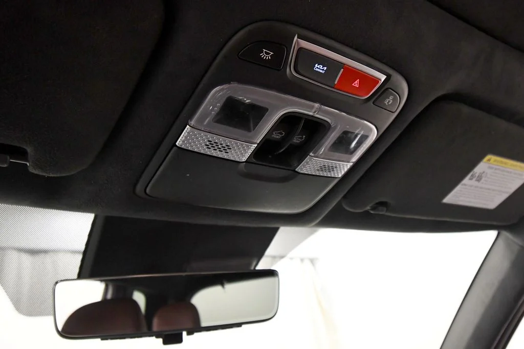 Certified Used 2024 White Kia SX-Prestige image 31
