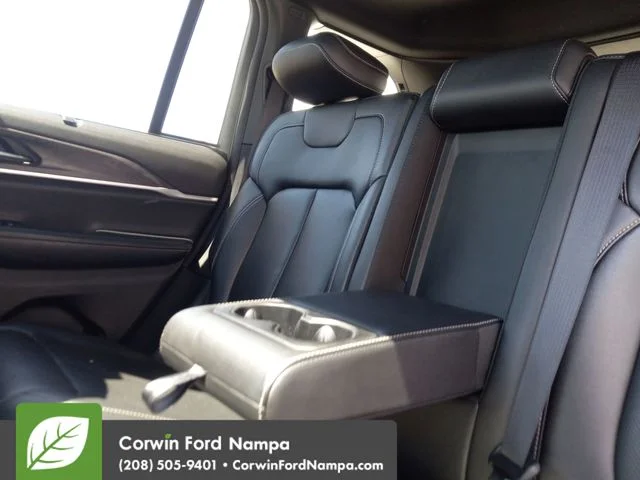 Used 2024 Silver Jeep Limited image 25
