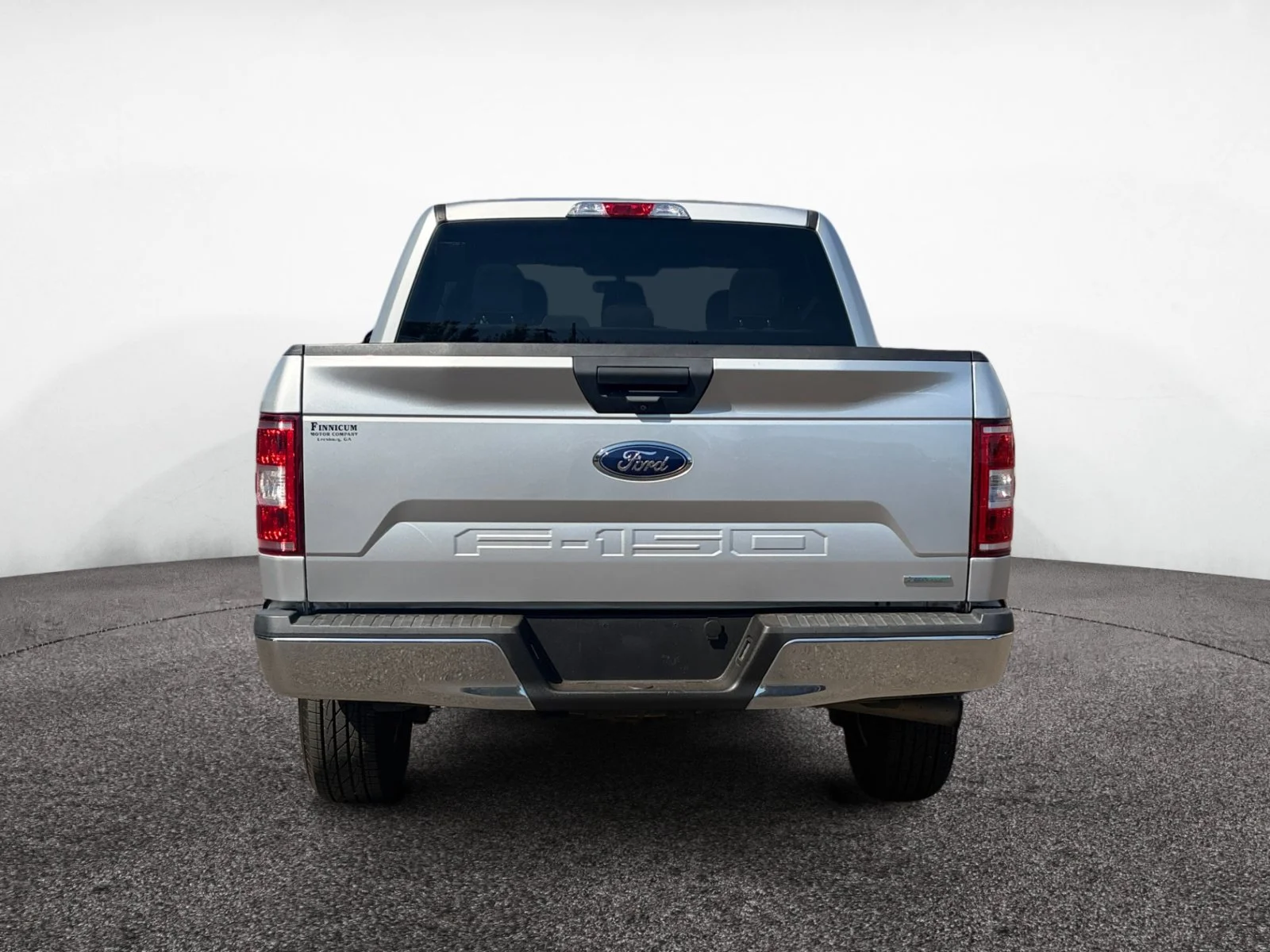 Used 2018 Silver Ford XLT image 4