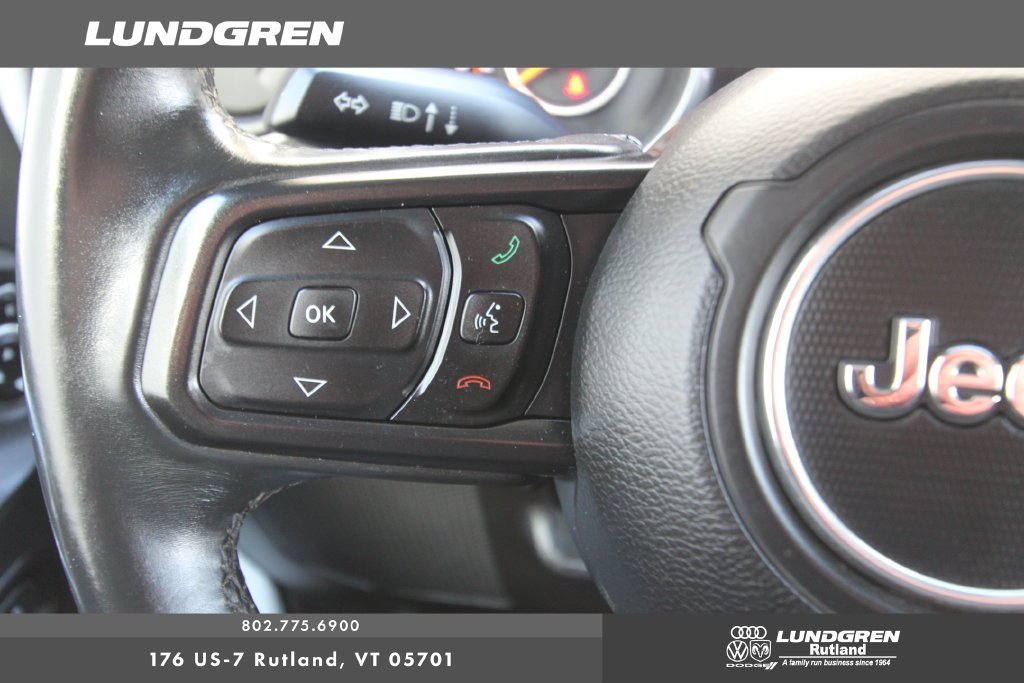 Used 2018 White Jeep Unlimited Sport S image 13