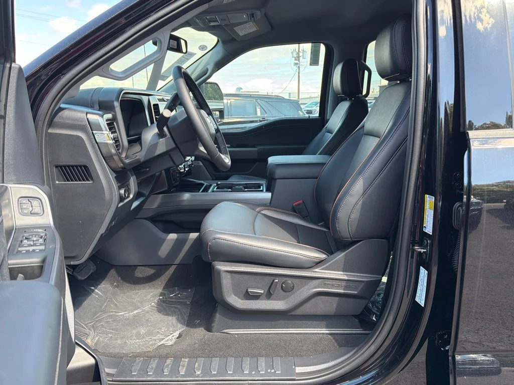 New 2027 Agate Black Metallic Ford F-250® Lariat® image 13