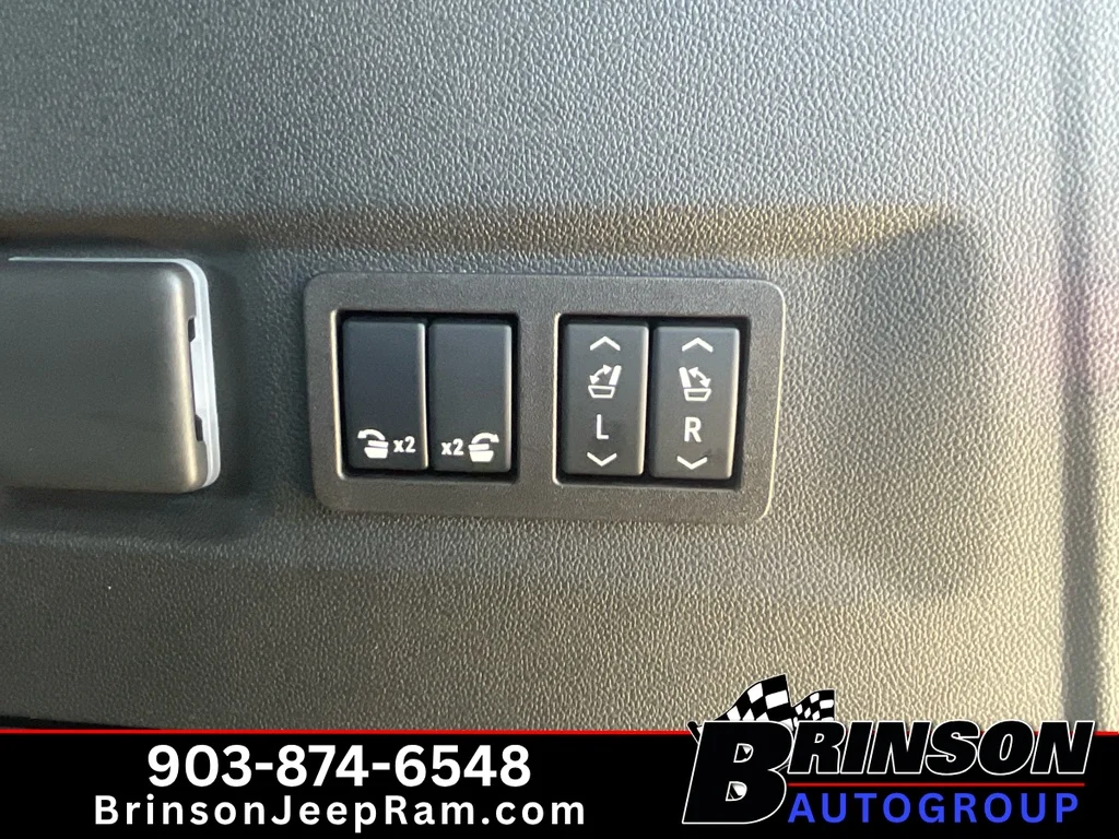 Used 2024 Iridescent Pearl Tricoat Chevrolet High Country image 14
