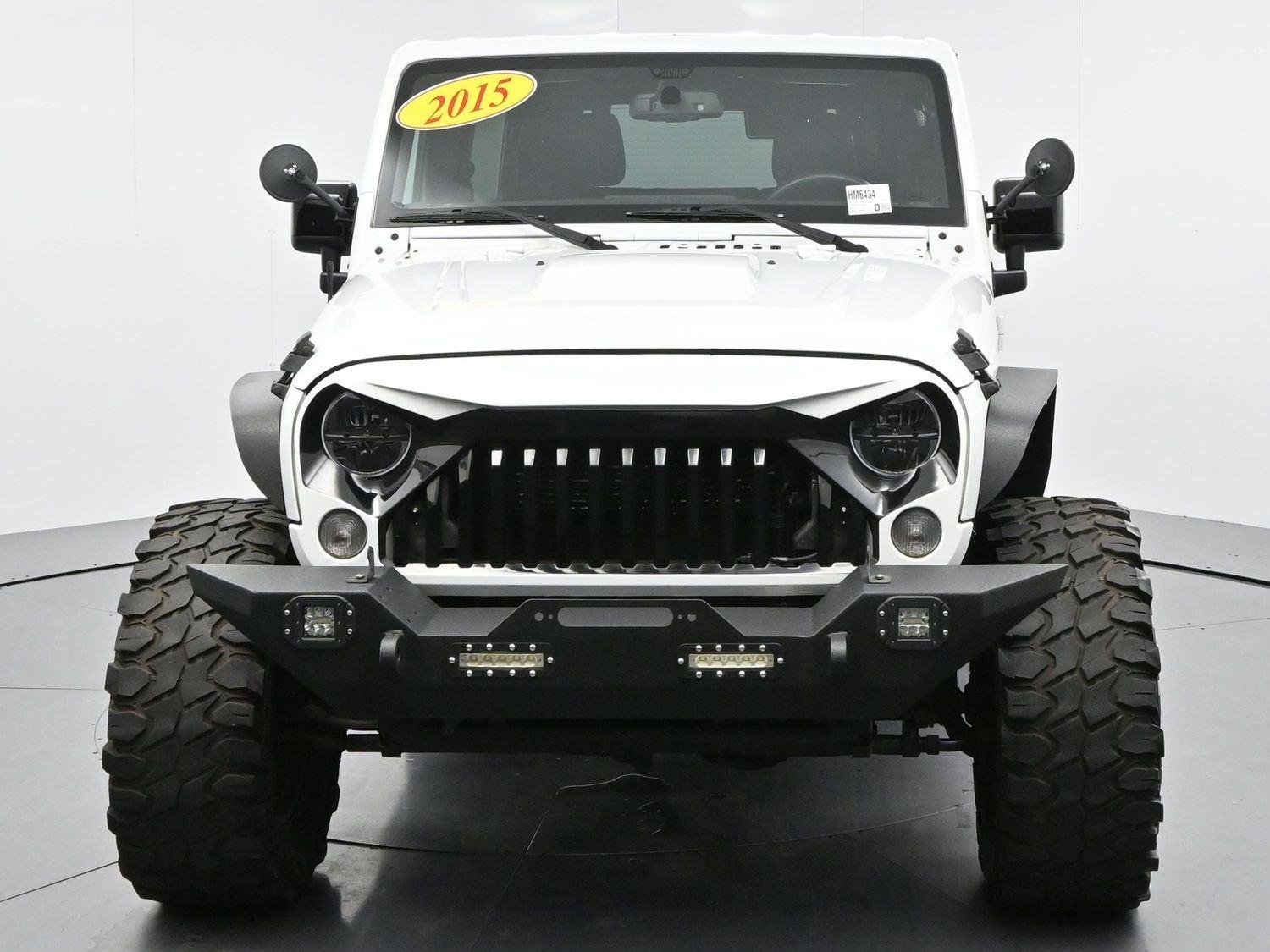 Used 2015 Bright White Clearcoat Jeep Altitude image 2