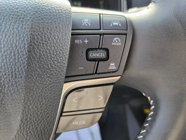 Used 2025 White Toyota SE image 33