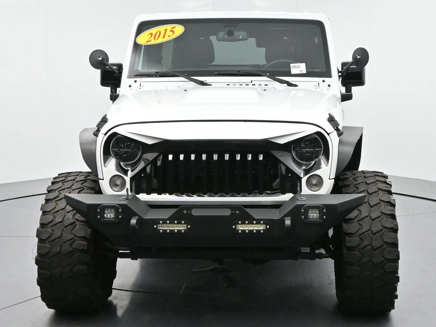 Used 2015 Bright White Clearcoat Jeep Altitude image 2
