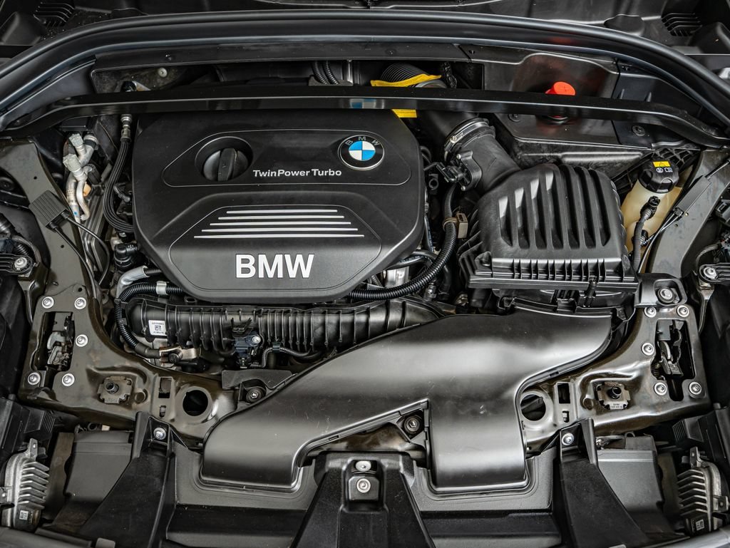 Used 2017 Jet Black BMW xDrive28i image 41