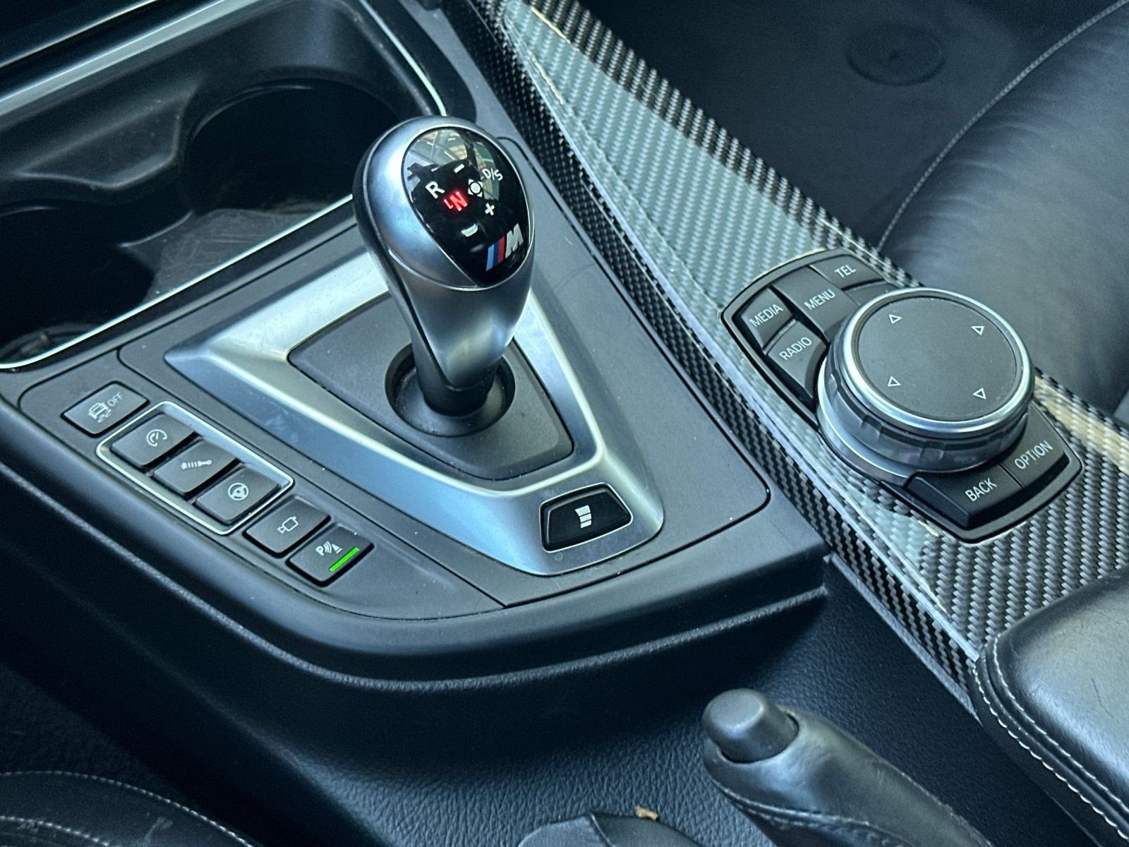 Used 2015 Black Sapphire Metallic BMW Base image 18