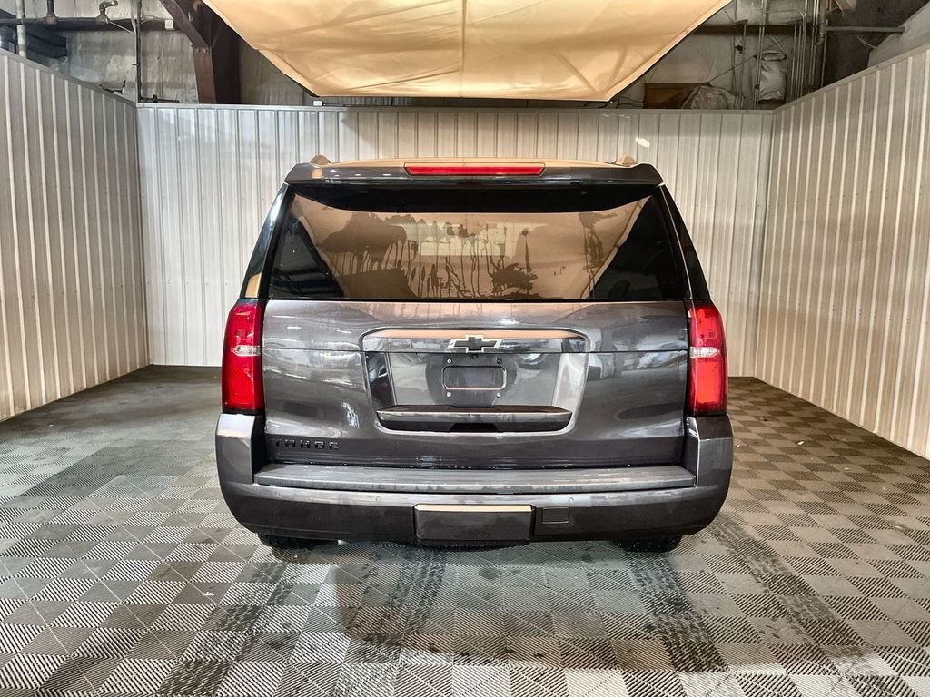 Used 2018 TUNGSTEN METALLIC Chevrolet LT image 17