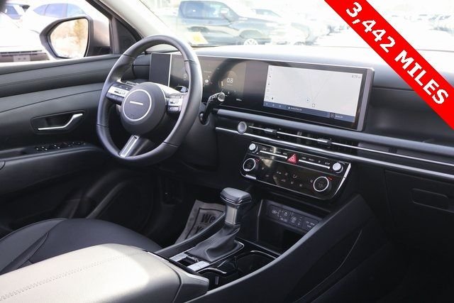 Used 2025 Hampton Gray Hyundai SEL Convenience image 19