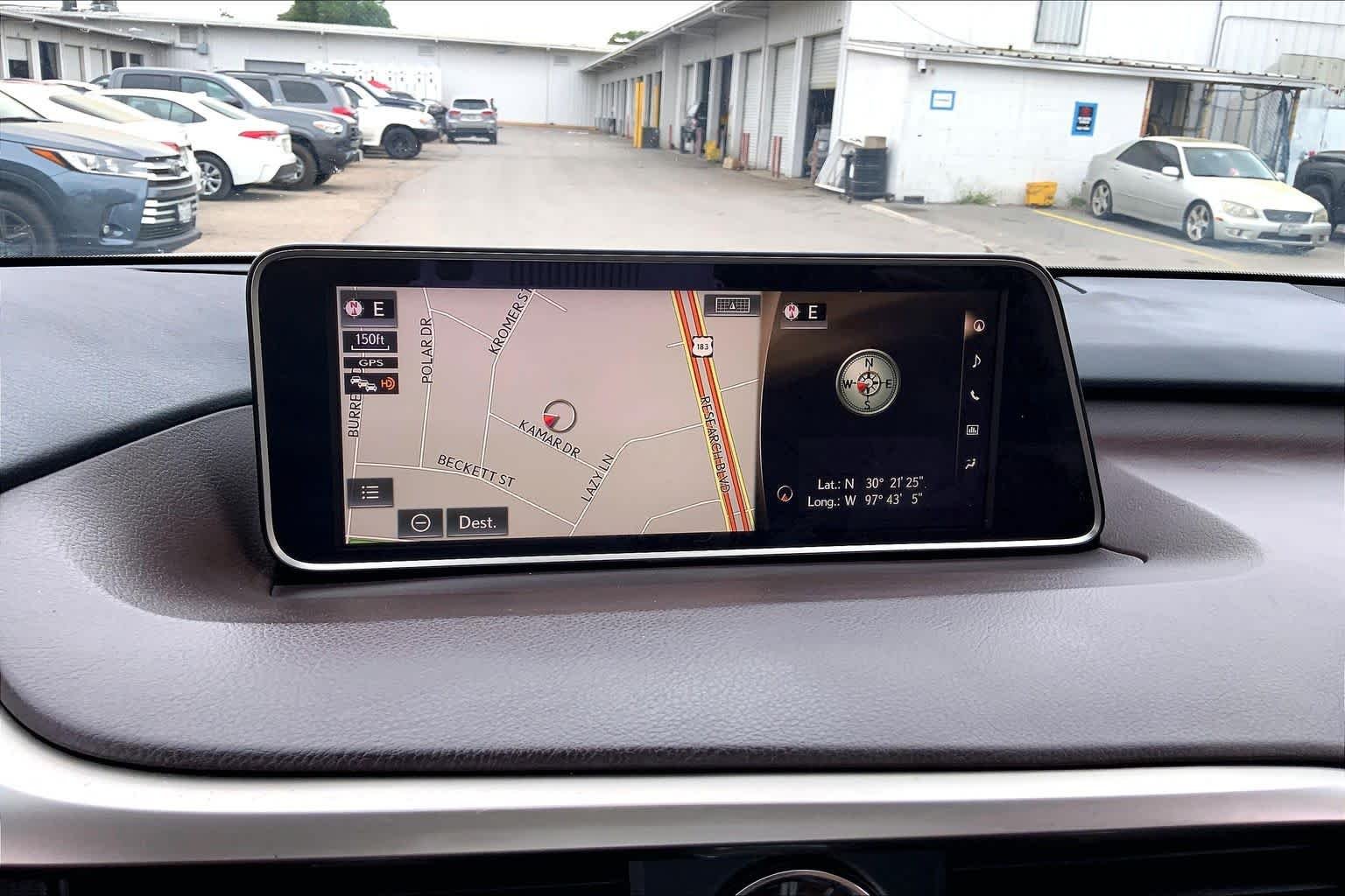 Used 2019 Eminent White Pearl Lexus  image 31