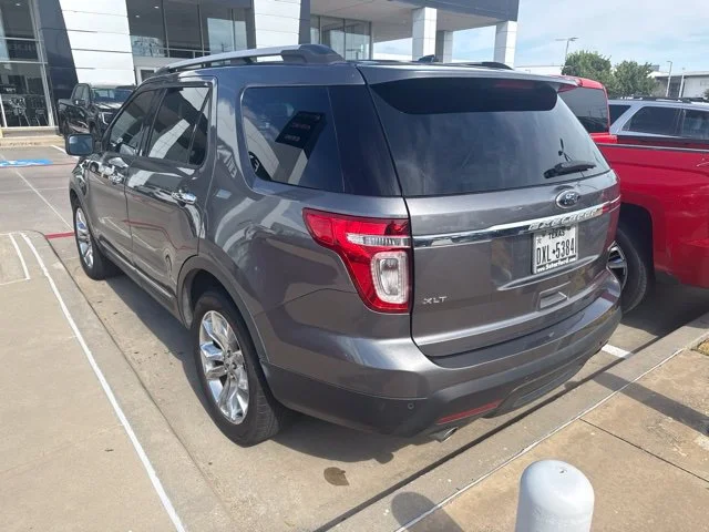 Used 2014 Black Ford XLT image 3