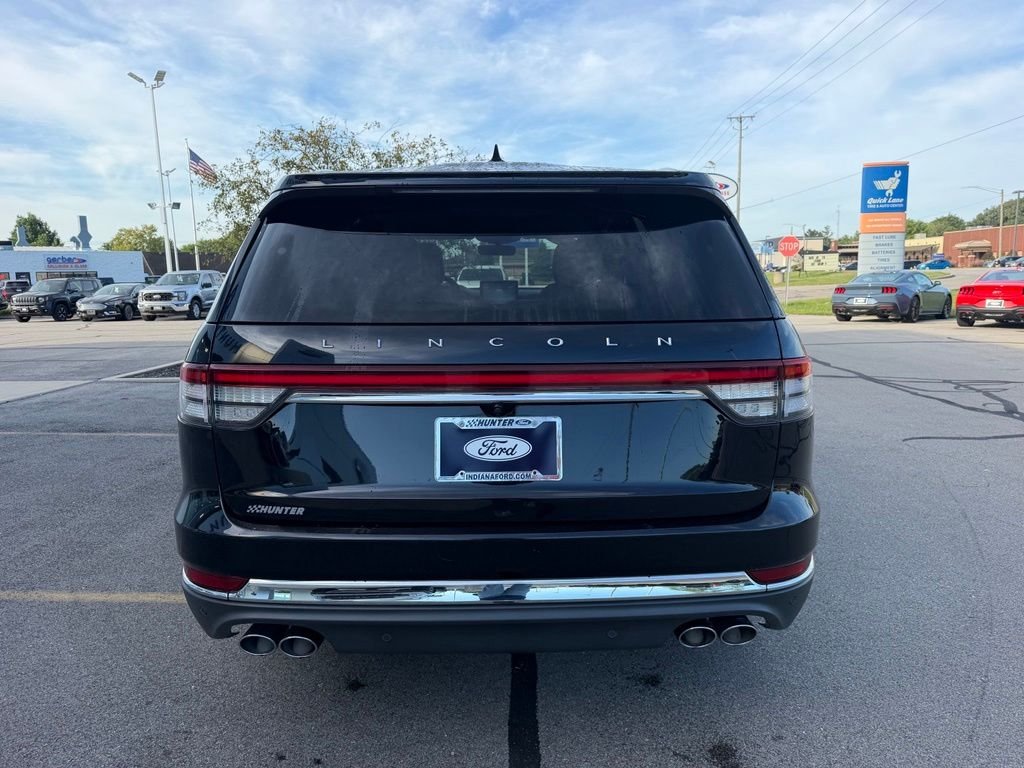 Used 2020 Black Metallic Lincoln Reserve image 29