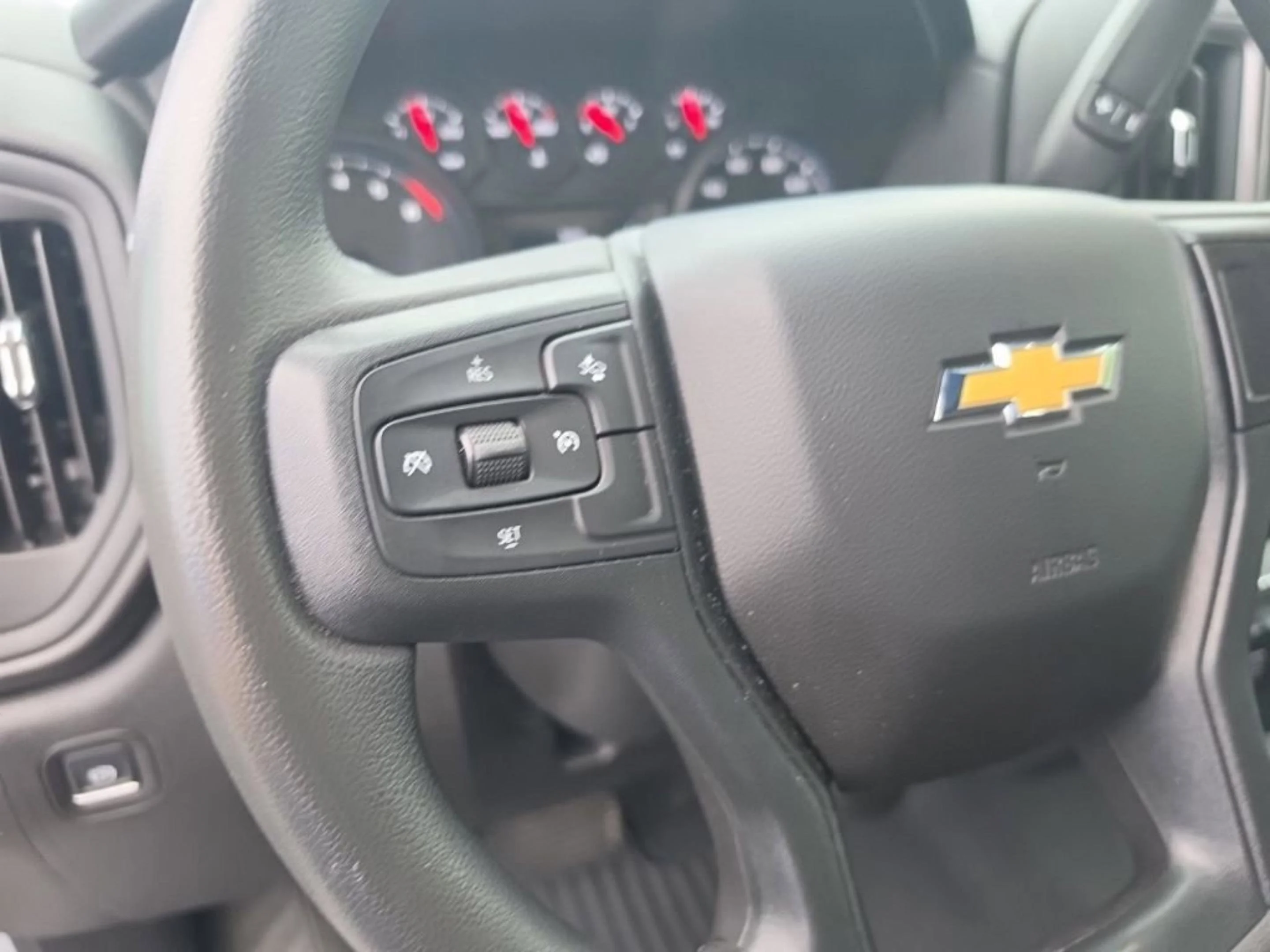 Used 2025 Slate Gray Metallic Chevrolet Custom image 15