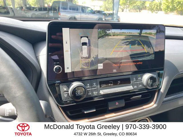 Certified Used 2025  Toyota MAX Platinum image 44