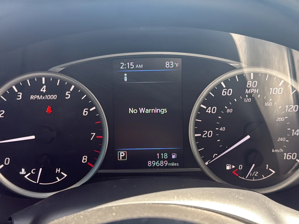 Used 2019 Blue Nissan S image 26