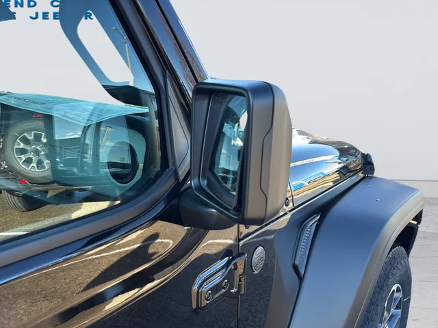 New 2026 Black Clear-Coat Exterior Paint Jeep Sport S image 40