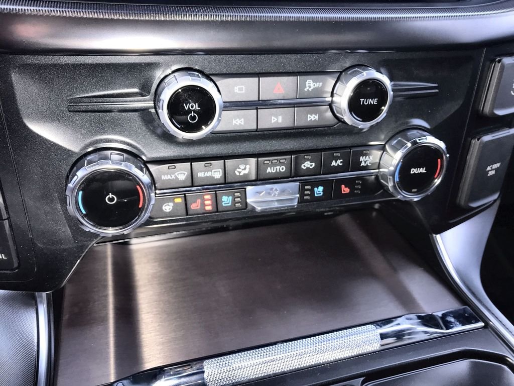 2026 Ford F-150 Platinum - Photo 19