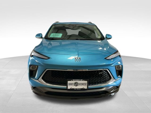 2026 Buick Encore GX Sport Touring photo 2