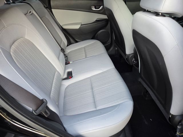 Used 2023 Black Hyundai SEL image 26