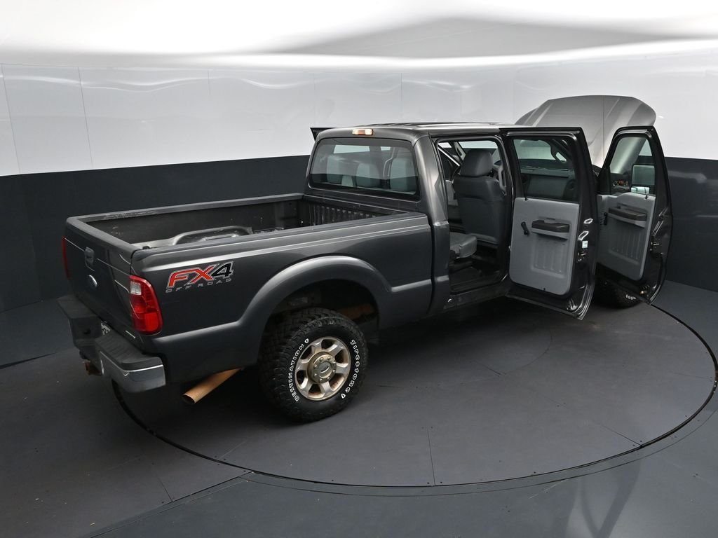 Used 2016 Gray Ford XL image 49