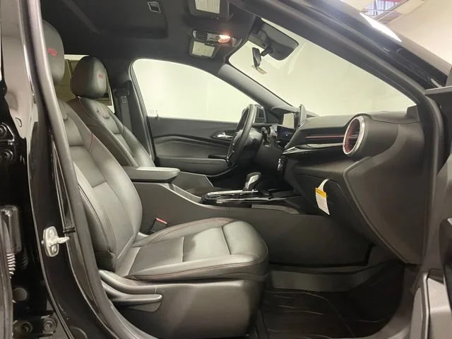 Used 2025 Mosaic Black Metallic Chevrolet 2RS image 21
