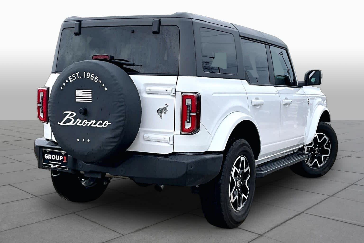 Used 2024 Oxford White Ford Outer Banks image 13