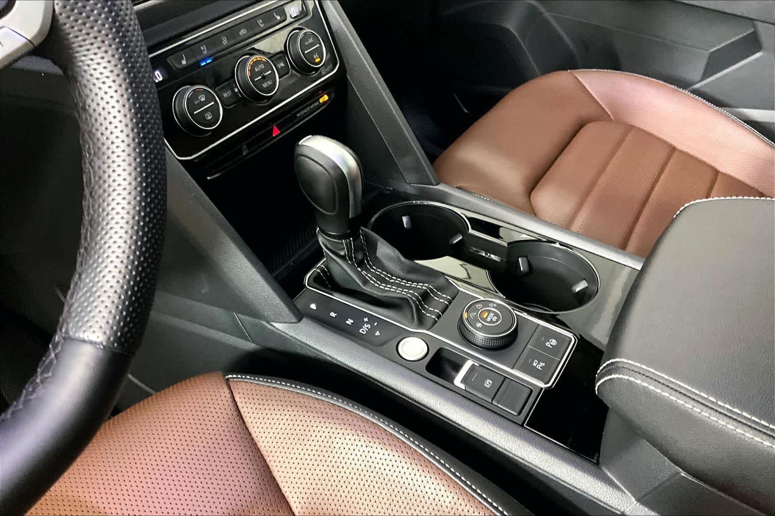 2023 Volkswagen Atlas SEL Premium R-Line - Photo 21