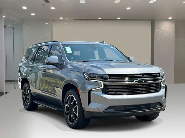Used 2022 Gray Chevrolet RST image 6