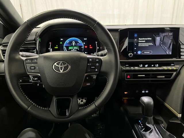 2025 Toyota Camry SE - Photo 20