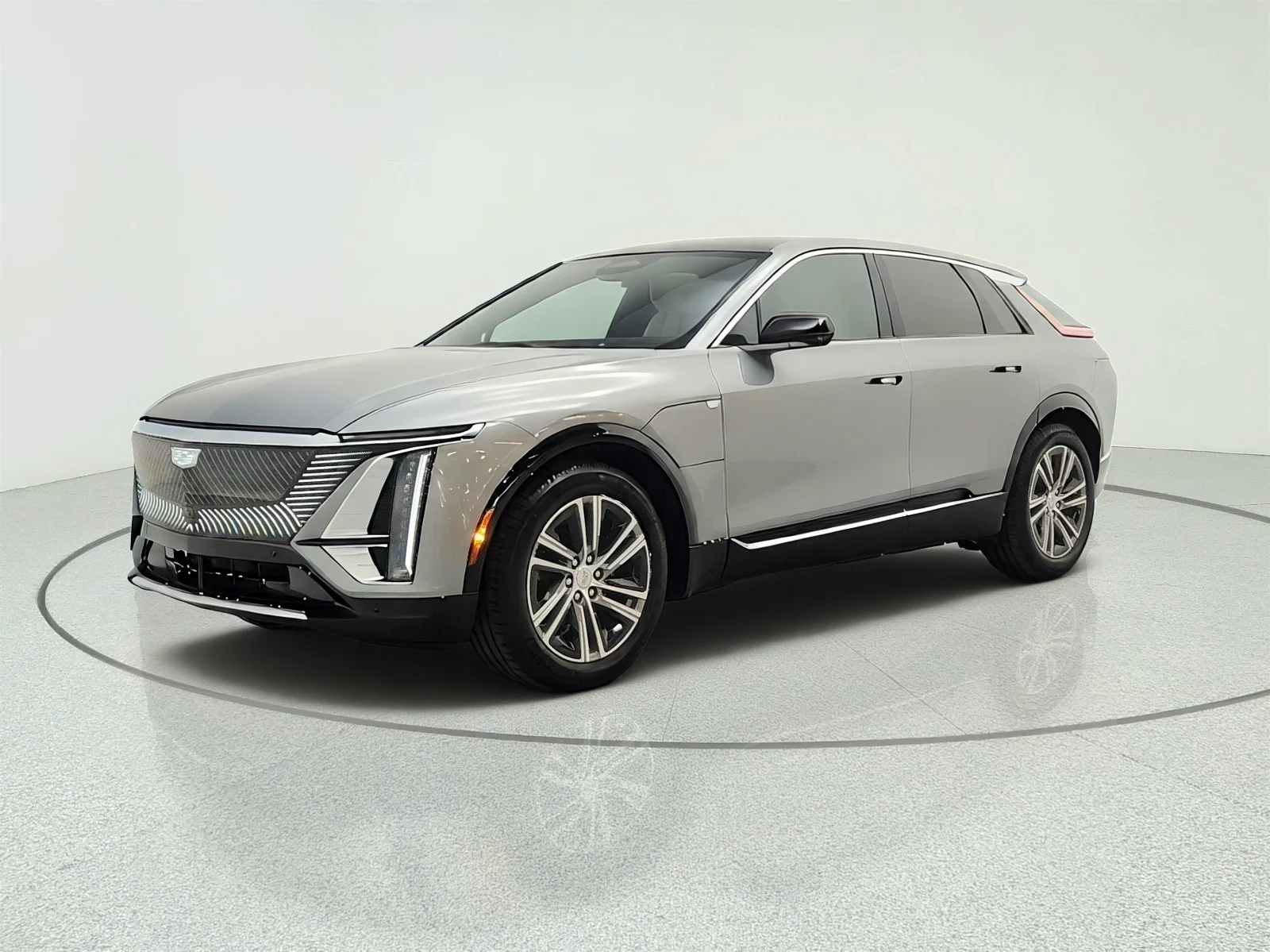 Used 2024 Argent Silver Metallic Cadillac Luxury image 1