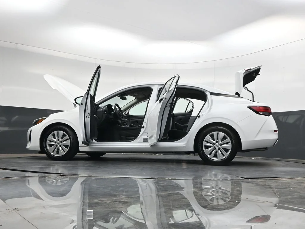 2025 Nissan Sentra S - Photo 42