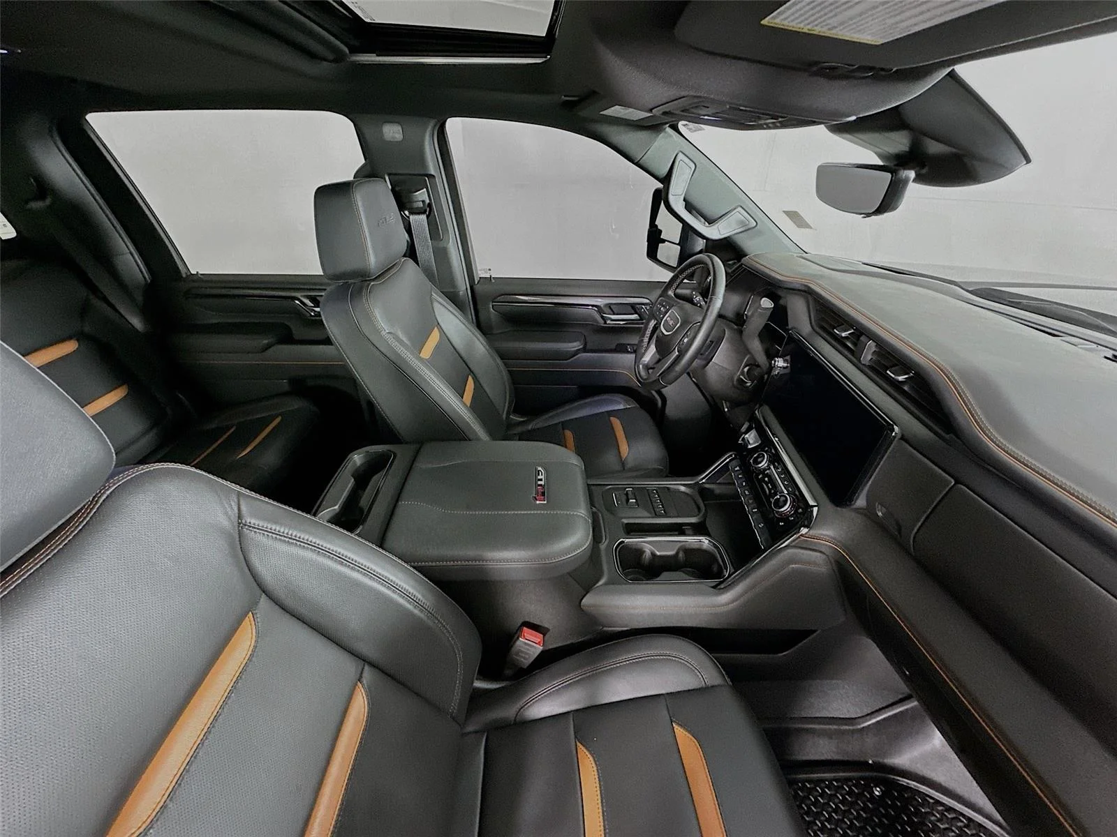 Used 2025 Onyx Black GMC AT4 image 29