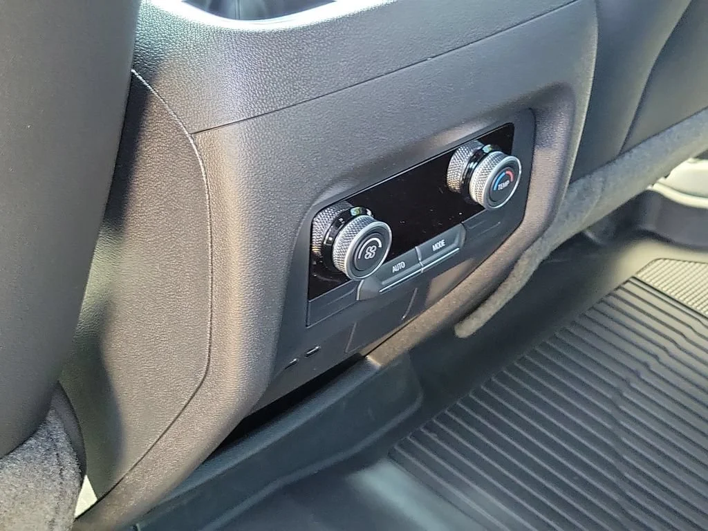 2027 Buick Enclave Preferred - Photo 25